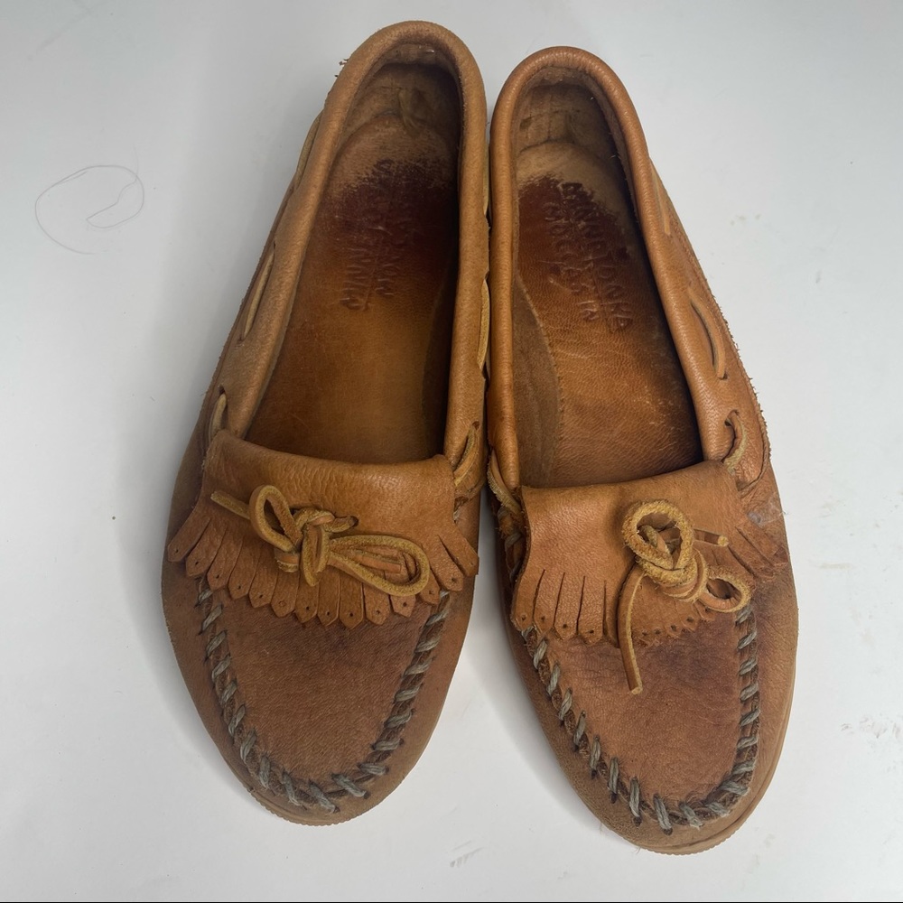 Minnetonka soft Leather moccasins